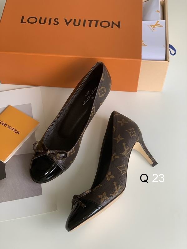 LV Women's Shoes 171